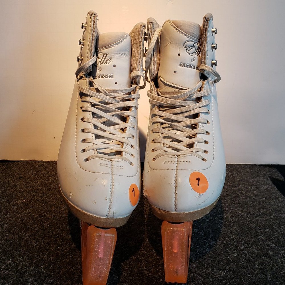 Jackson Elle White -1 White